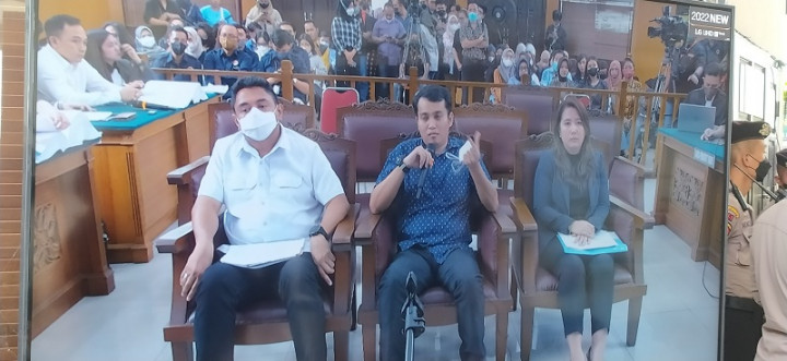 Pegawai Bank Sebut Rekening Brigadir J Transfer Rp200 Juta Setelah Meninggal