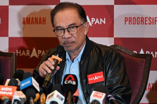 Anwar Ibrahim Yakin Dapat Membentuk Pemerintah Federal dengan Koalisi Barisan Nasional