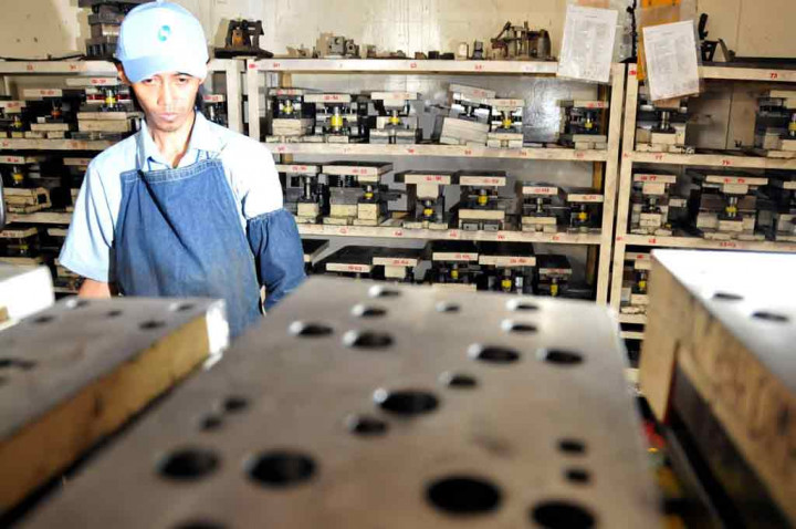 Material Center, Cara Pemerintah Jaga Stok Material Komponen Otomotif