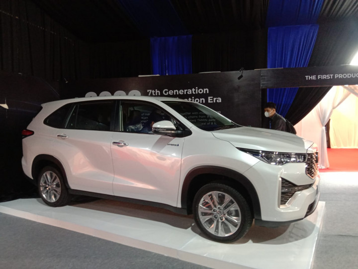 Kijang Innova Zenix Hybrid Sasar 13 Negara Tujuan Ekspor