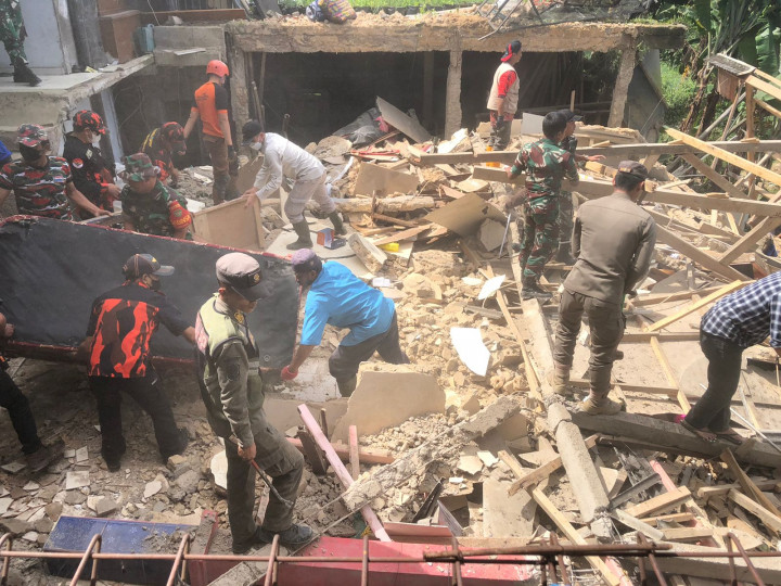 15 Rumah di Empat Desa Cisarua Bogor Turut Terdampak Gempa Cianjur