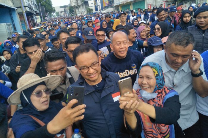Ditunda, Hadiah Jalan Sehat Bersama Anies di Bandung Disumbangkan untuk Korban Gempa