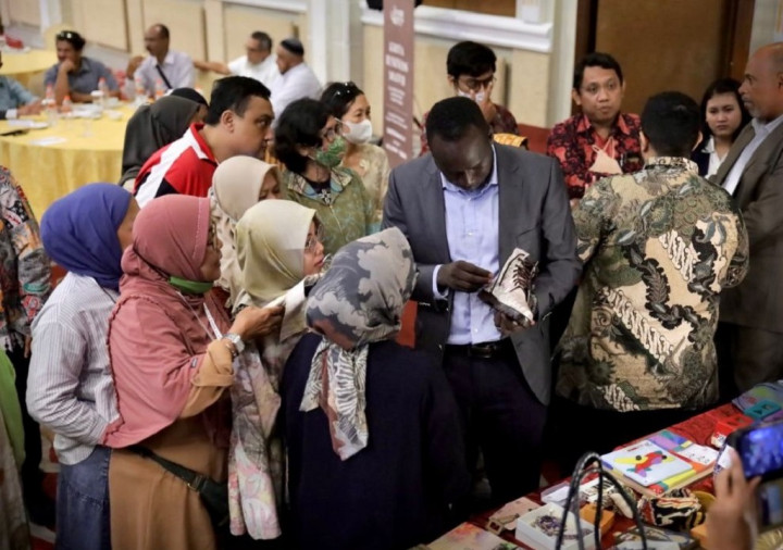 Pebisnis Sudan Kagumi Kerajinan Tangan UMKM Indonesia di Yogyakarta
