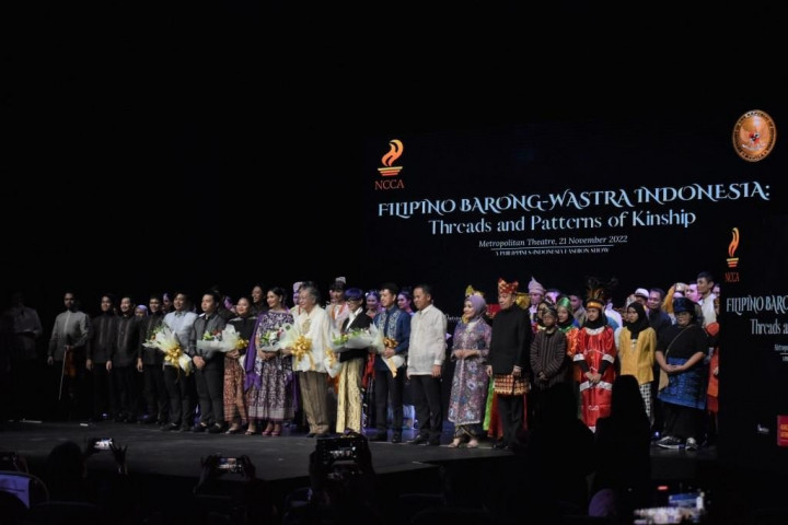 Pameran 'Filipino Barong-Wastra Indonesia' Pukau Ratusan Penonton di Manila