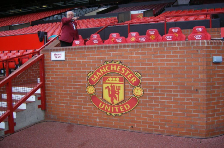 Manchester United Dijual, Mansur United Jadi <i>Trending</i> Twitter