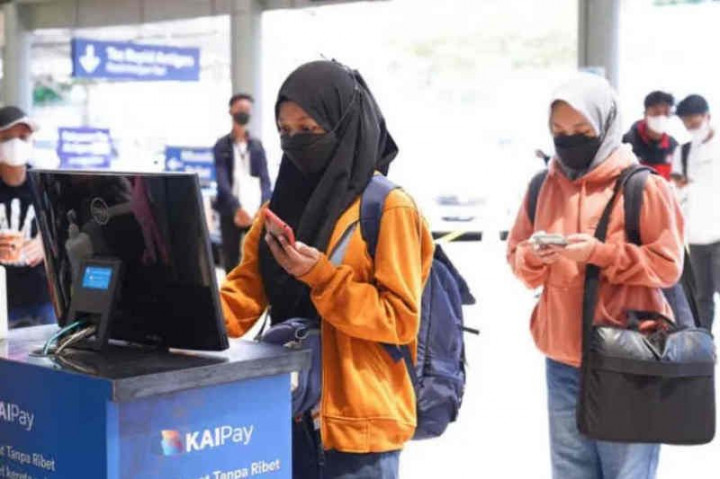 Daop 3 Cirebon Siapkan 1 KA Tambahan Hadapi Libur Nataru