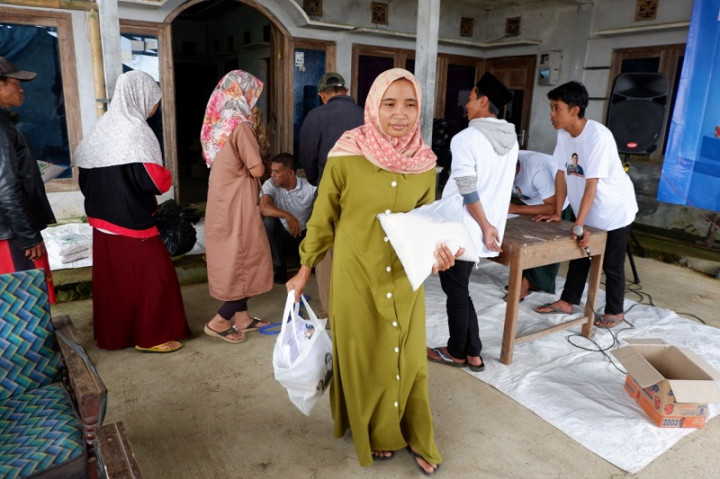 Stabilkan Harga Bahan Pokok, Bazar Sembako Digelar di Magelang