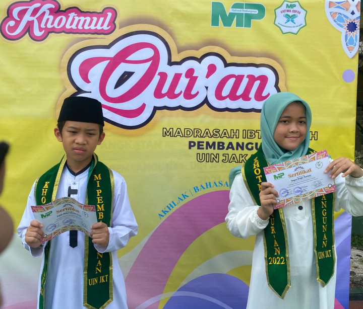 Madrasah Ibtidaiyah Pembangunan UIN Jakarta Mewisuda 234 Siswa Khatam Alquran