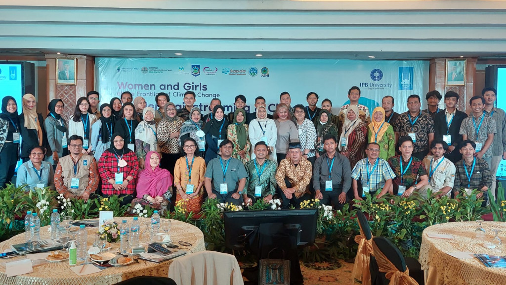 Seminar Perempuan dan Anak-Anak di Garis Depan Perubahan Iklim (Foto: ist)