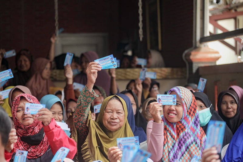 Bazar Bantu Nelayan di Kabupaten Tangerang Dapat Sembako Murah