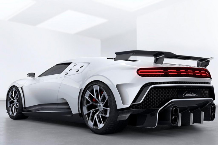 Cristiano Ronaldo Punya Mobil Baru, Harganya Sampai 8 Juta Euro