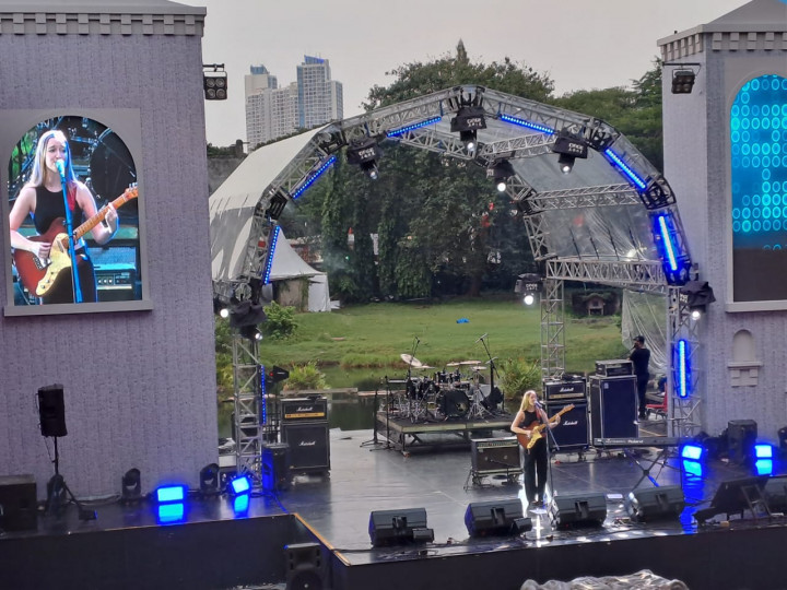 Stacey Ryan Curi Perhatian di Soundrenaline 2022 Hari Kedua