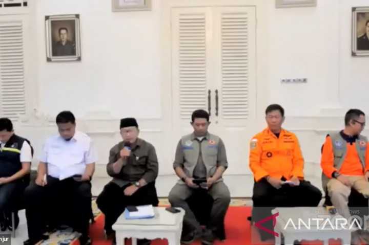 Pengungsi Gempa Cianjur Butuh Tenda-Tenda Kecil