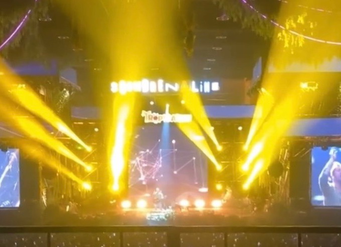 Aksi Tim Crowd Control Atasi Kepanikan Penonton Secondhand Serenade di Soundrenaline