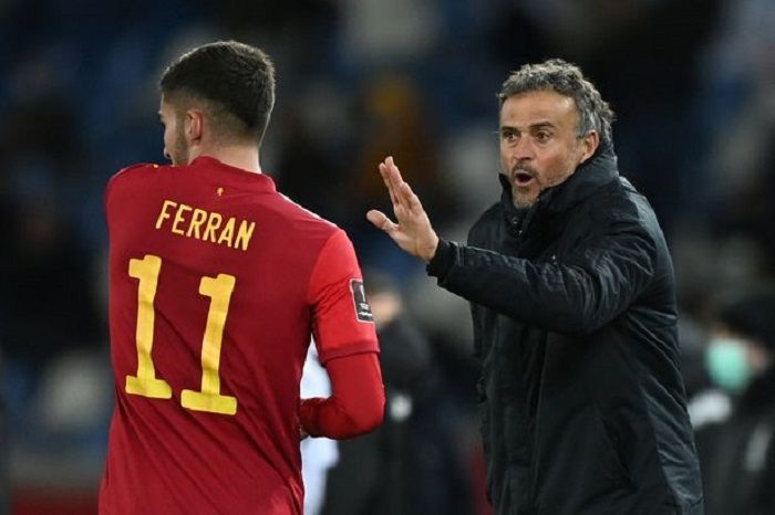 Ferran Torres Pacari Putri Luis Enrique, Demi Masuk Timnas Spanyol?
