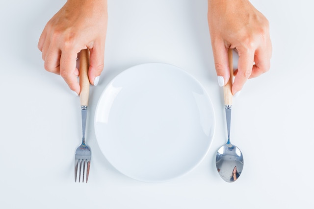 Ini fakta VSED atau secara sukarela berhenti makan dan minum. (Foto: Ilustrasi/Dok. Freepik.com)