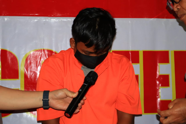 Keterlaluan! Guru Kontrak di Bekasi <i>Ngaku</i> Tak Sengaja Cabuli Siswa