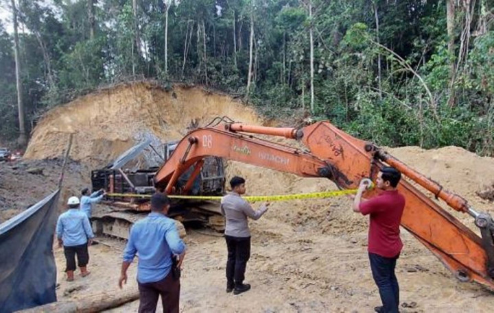 Harus Ada Ketegasan Hukum Atasi Pertambangan Ilegal!