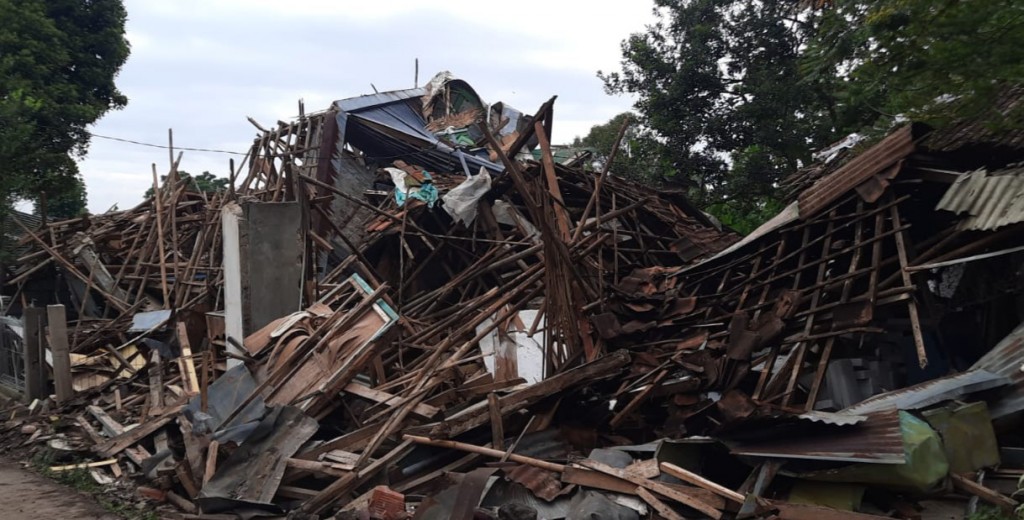 Pemprov Jabar Cari Relawan Bersihkan Puing-Puing Bangunan Gempa Cianjur