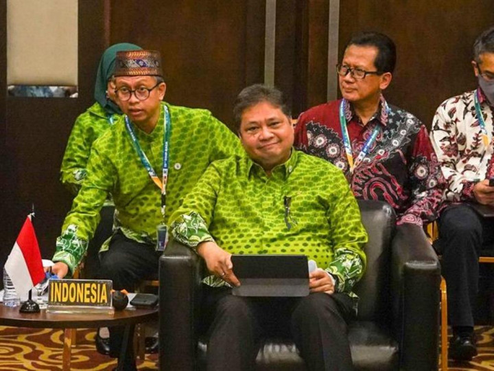Bela Pemda Lamban Serap APBD, Airlangga: Karena Kasus Pandemi Sudah Melandai