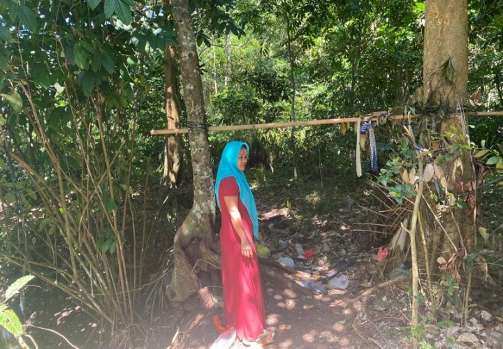 Gangguan Jiwa, Ibu Dipasung Anak di Hutan