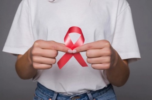 HIV dan AIDS Tidak Sama Lho, Ini Perbedaannya