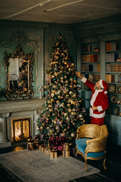 Ketahui Perbedaan Santa Claus dan Sinterklas. Foto: pexels