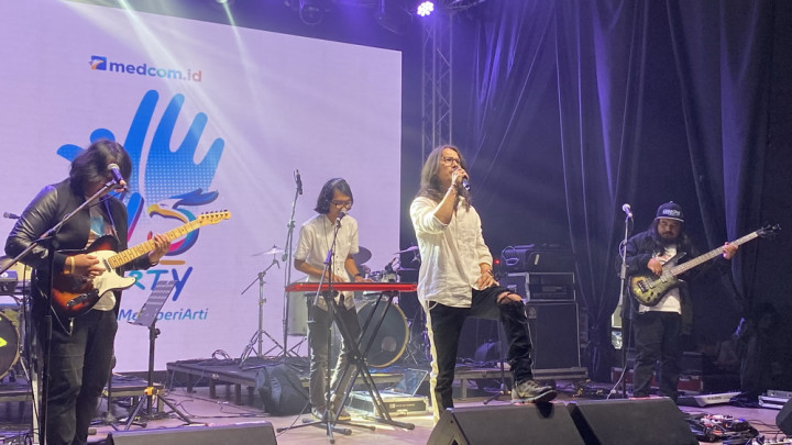 Menang Kompetisi Lagu HUT Medcom, Trove Band Ajak Anak Muda Lebih Kreatif