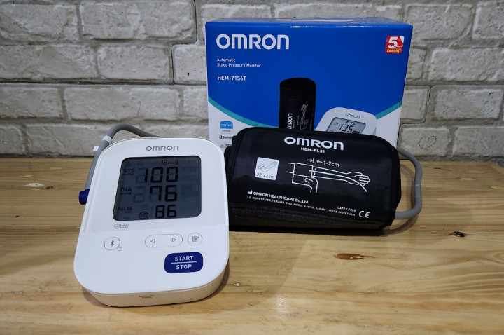 Omron HEM-7156T, Bisa Ukur Tekanan Darah di Rumah