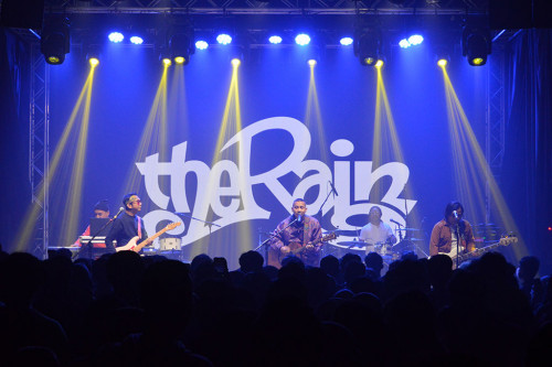 Penampilan The Rain dalam perayaan Hi5 Party Medcom. (Foto: WWD/Medcom)