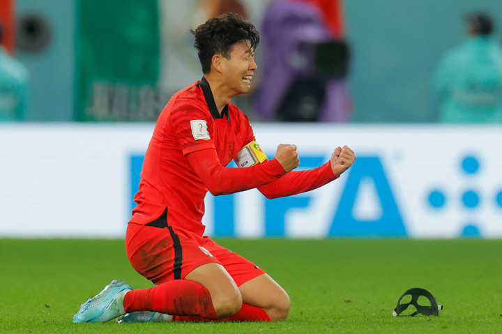 Tangis Son Heung-min Pecah Setelah Korsel ke 16 Besar Piala Dunia