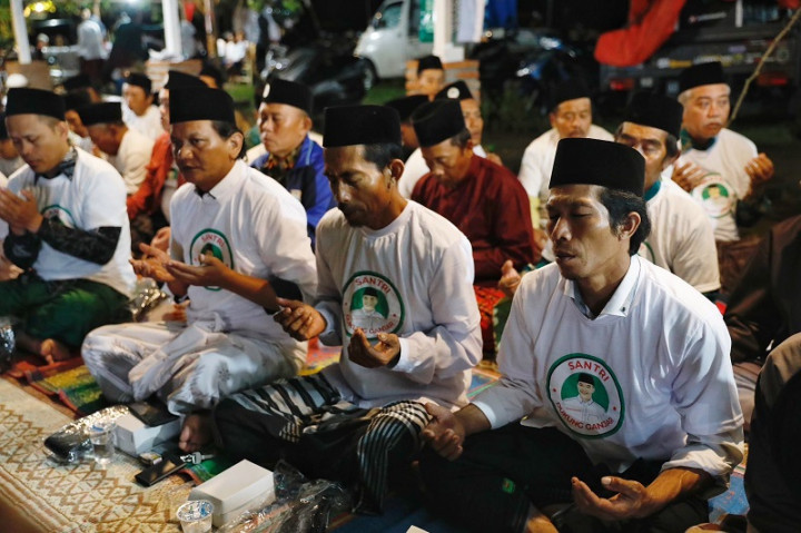 Ganjar Disebut Berkomitmen Memajukan Pesantren dan Desa