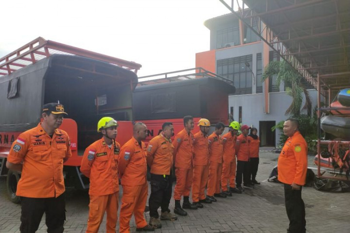 Kantor SAR Surabaya Kirim 3 Tim Penyelamat ke Lokasi Terdampak Erupsi Semeru