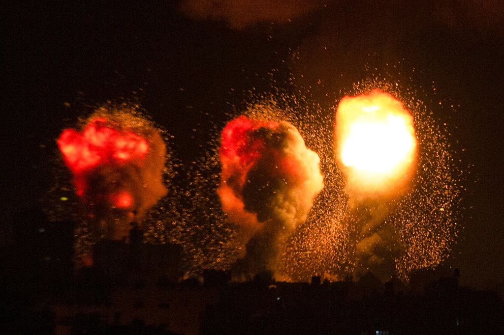 Foto: Pesawat Tempur Israel Gempur Jalur Gaza