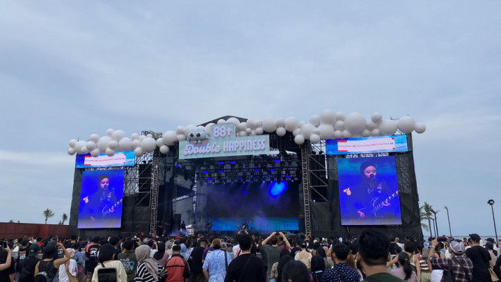 Penonton Head In The Clouds Jakarta Keluhkan Kinerja Panitia