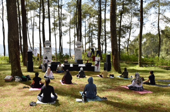 Bangkitkan Potensi Pariwisata, Mahasiswa Manajemen Konvensi dan Event PPNHIB Gelar Intimate Healing