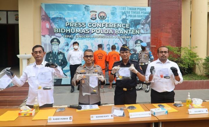 Selundupkan 455 Gram Sabu Lewat Anus, 2 Warga Aceh Dibekuk