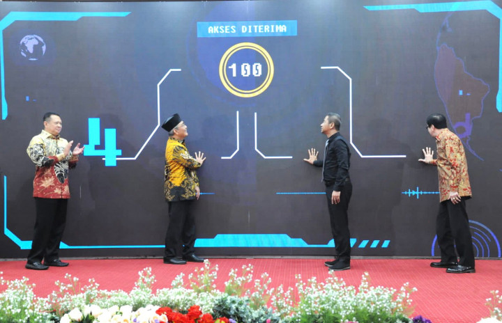 Jimly Asshiddiqie Ingatkan Kekuasaan Harus ada <I>Check and Balance</I>