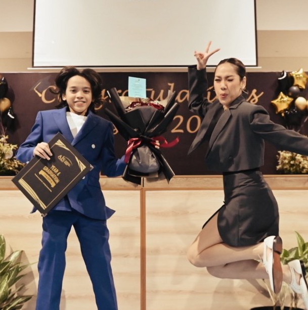 Nge-Rap di Acara Kelulusan, Noah Anak BCL Banjir Pujian