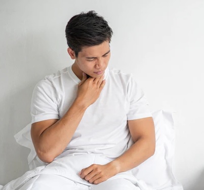 6 Makanan yang Sebaiknya Dihindari saat Sakit Tenggorokan