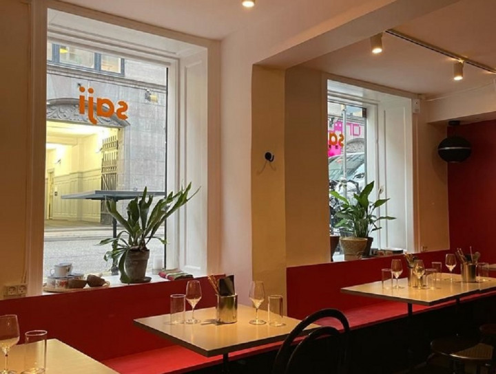Keren! 2 Pemuda RI Buka Restoran Indonesia di Kopenhagen Denmark