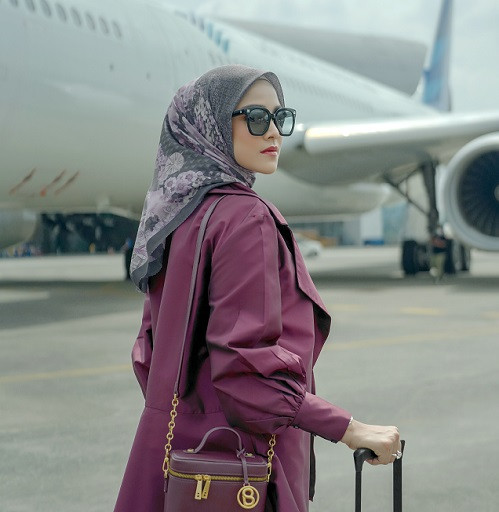 'The Journey Series' Koleksi Scarf Tematik Kolaborasi Garuda Indonesia x Buttonscarves