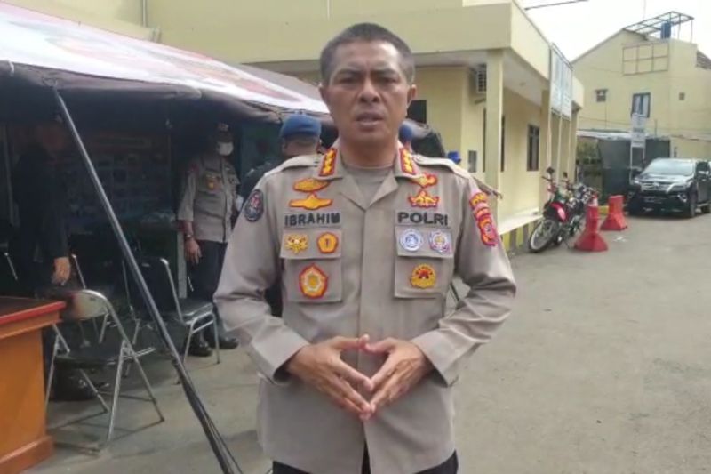 2 Meninggal dalam Serangan Bom Bunuh Diri Mapolsek Astanaanyar