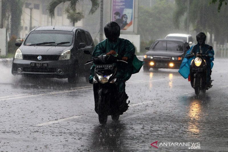 DIY Berpotensi Hujan Disertai Petir hingga Tiga Hari Mendatang