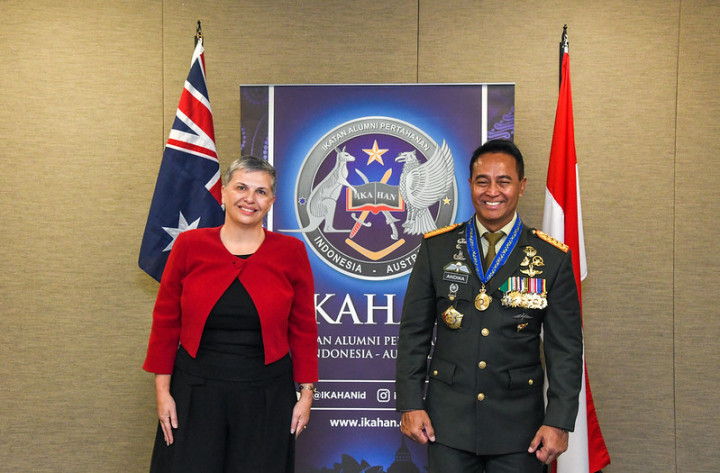 Indonesian Military Commander Receives Australian Honour