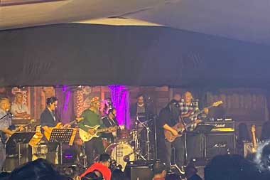 Puluhan Gitaris Gelar Konser Amal untuk Korban Gempa Cianjur