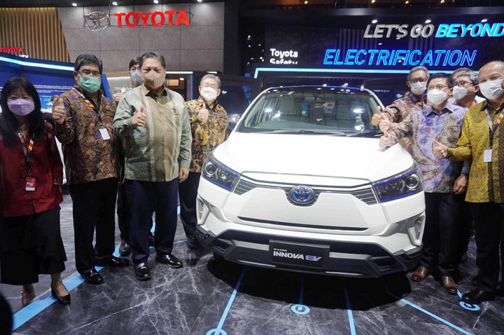 Toyota Kijang Innova Hybrid Sudah Keluar, Versi BEV Kapan?