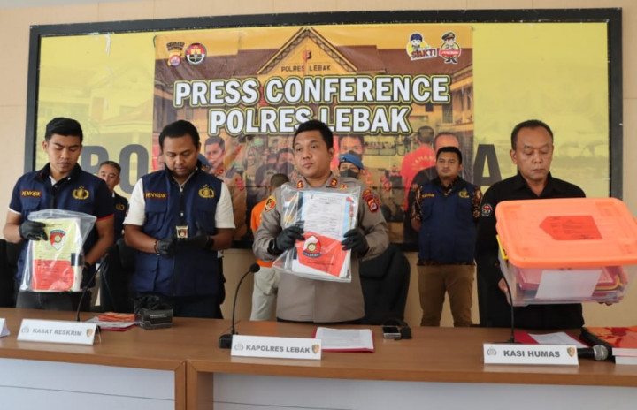 Pejabat Dinsos Lebak Dibekuk Gegara Sunat Bansos Bencana