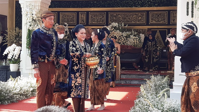 Prosesi Ngunduh Mantu Kaesang-Erina Kental Adat dan Budaya Jawa