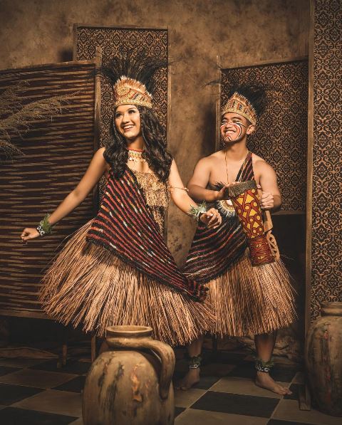 6 Foto Pre-Wedding Kaesang-Erina, Berbalut Busana Adat Nan Menawan